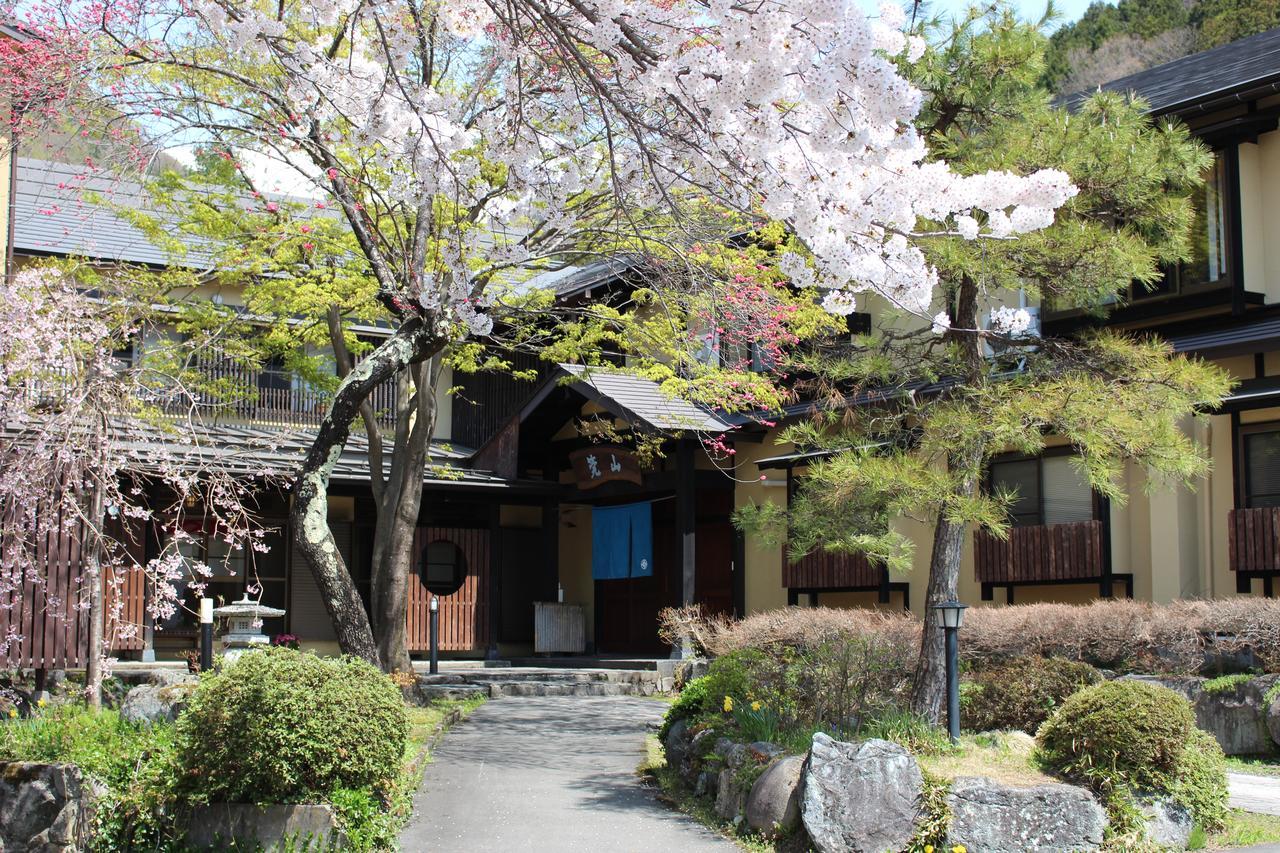 Super Hydrogen Rich Spa Yado Kanzan Minakami Exterior photo